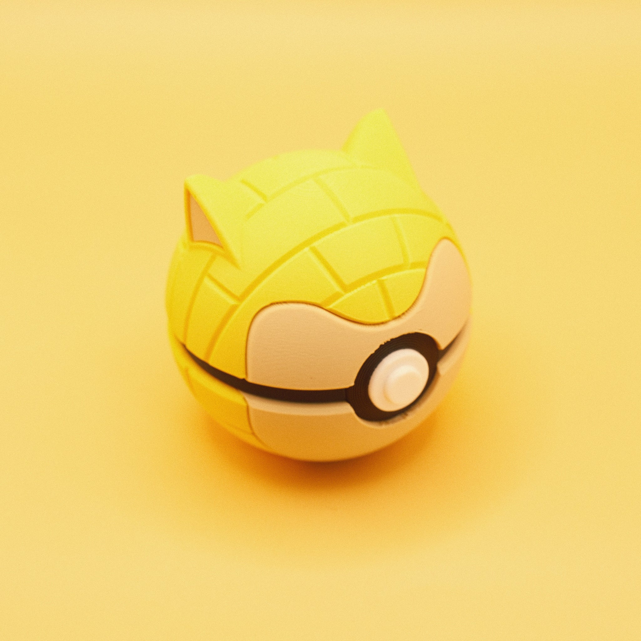 Sandshrew Themed Pokeball