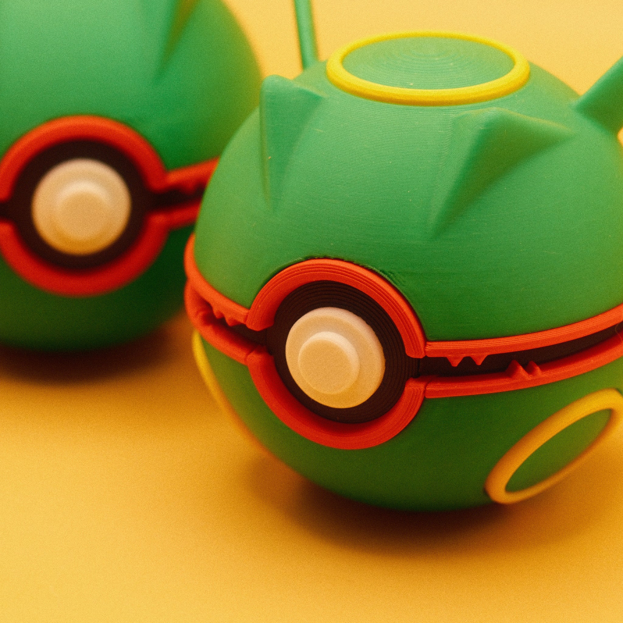 Rayquaza Themed Pokeball