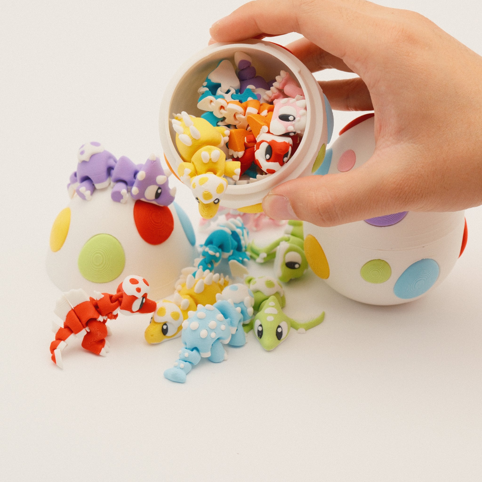 8-in-1 Mega Dino Egg – WOBBL3D